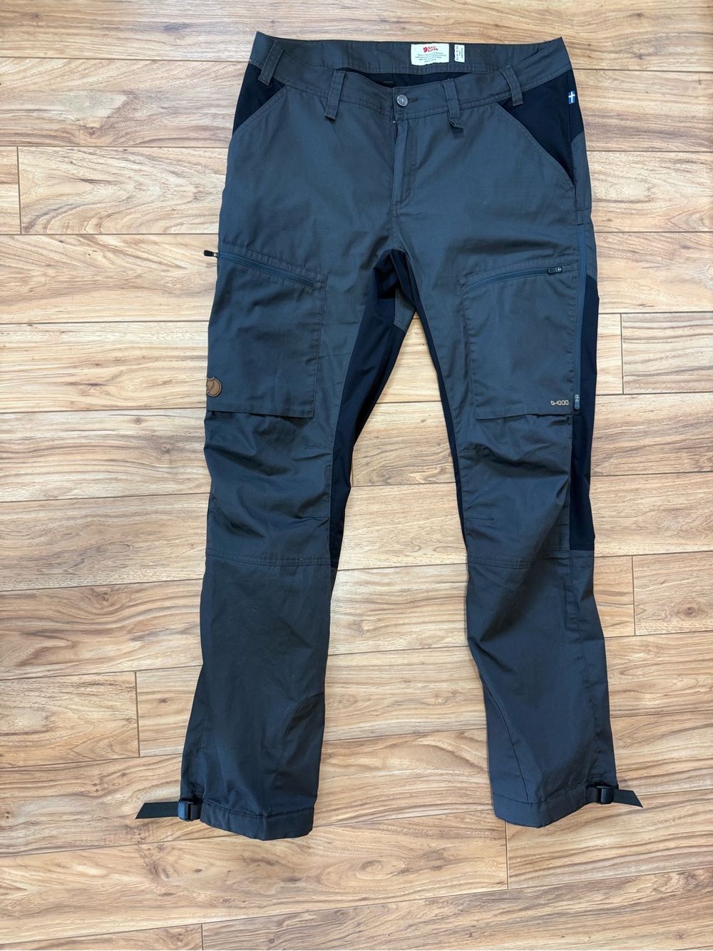 Fjallraven Women's Black Outdoor Trousers with Dark Panels